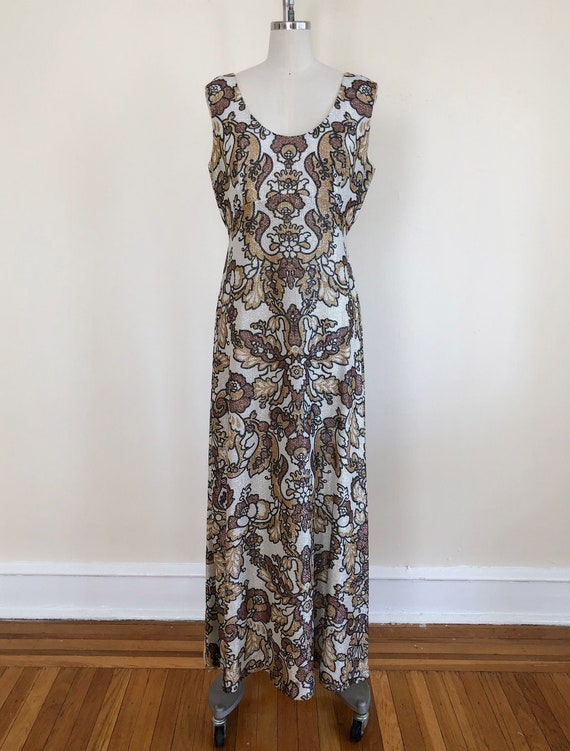 Sleeveless Metallic Silver Damask/Floral Print Maxi D… - Gem