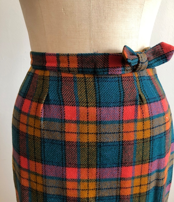 Bright Multicolored Plaid Pencil Midi-Skirt - 197… - image 2