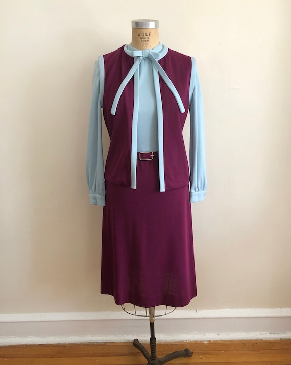 Light Blue and Burgundy Colorblock Knit Dress with