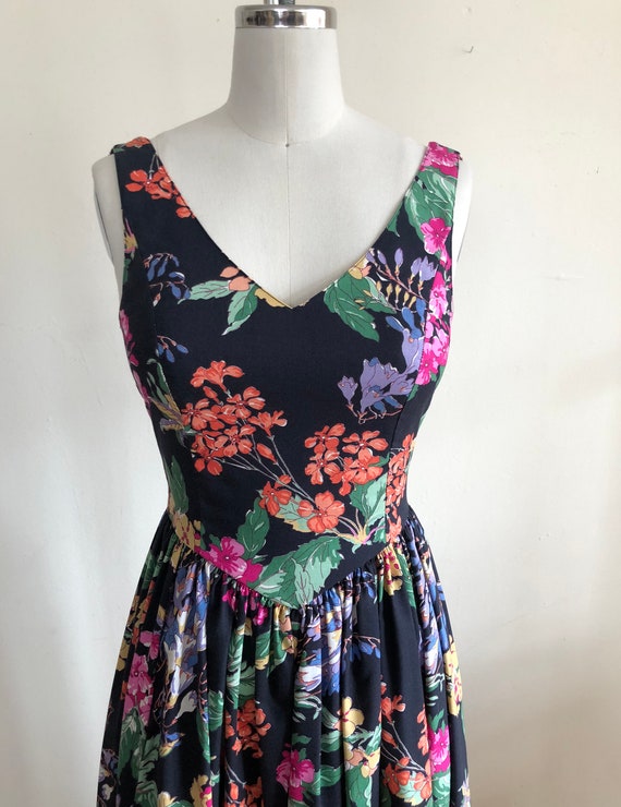 Laura Ashley Sleeveless Black Floral Print Dress … - image 2