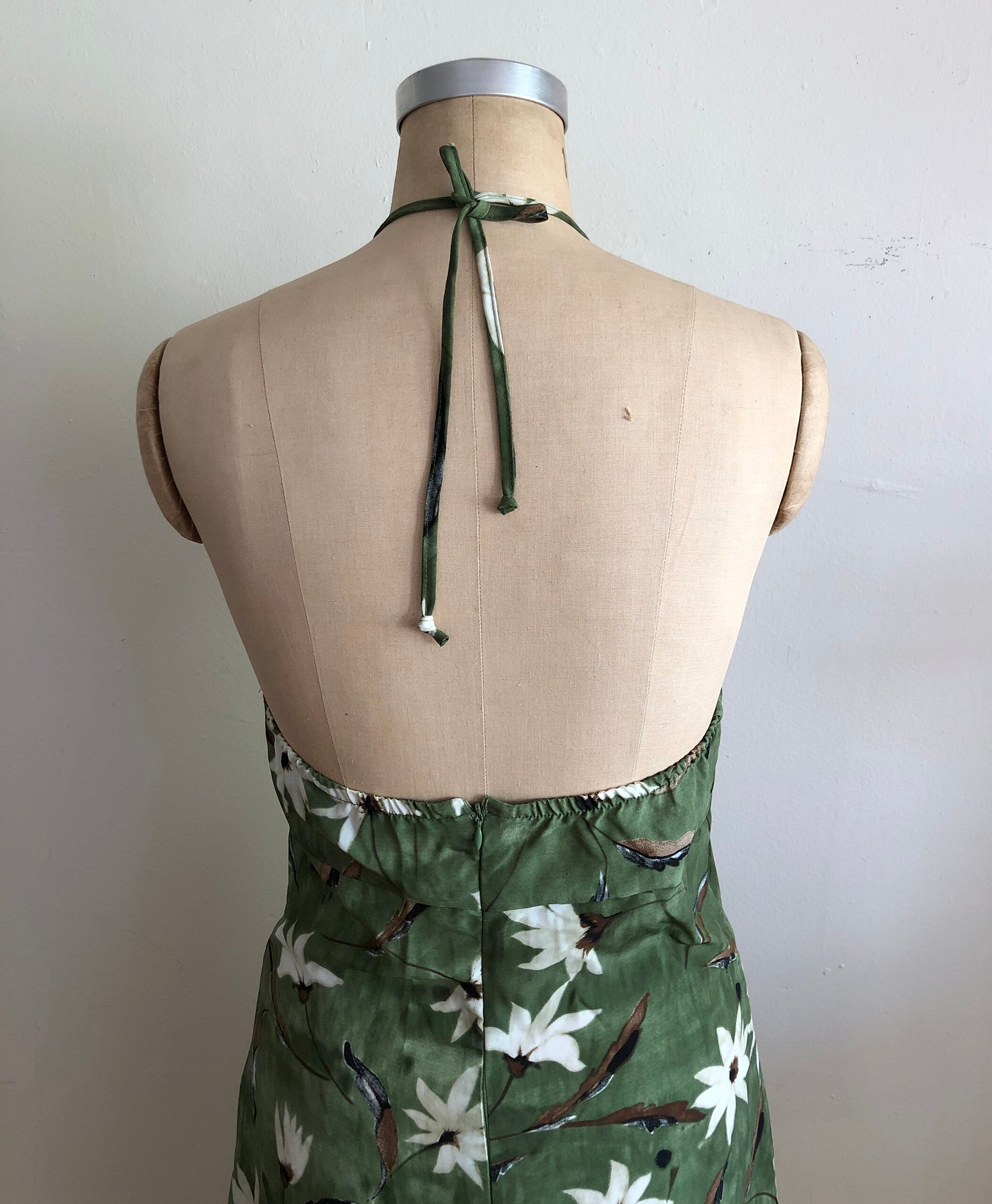 Olive Green Floral/Daisy Print Halter Mini-Dress - 1990s Olive Green Floral/Daisy Print Halter Mini-Dress - 1990s