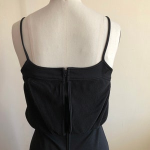 Black Plisse Mini Dress 1970s zdjęcie 5