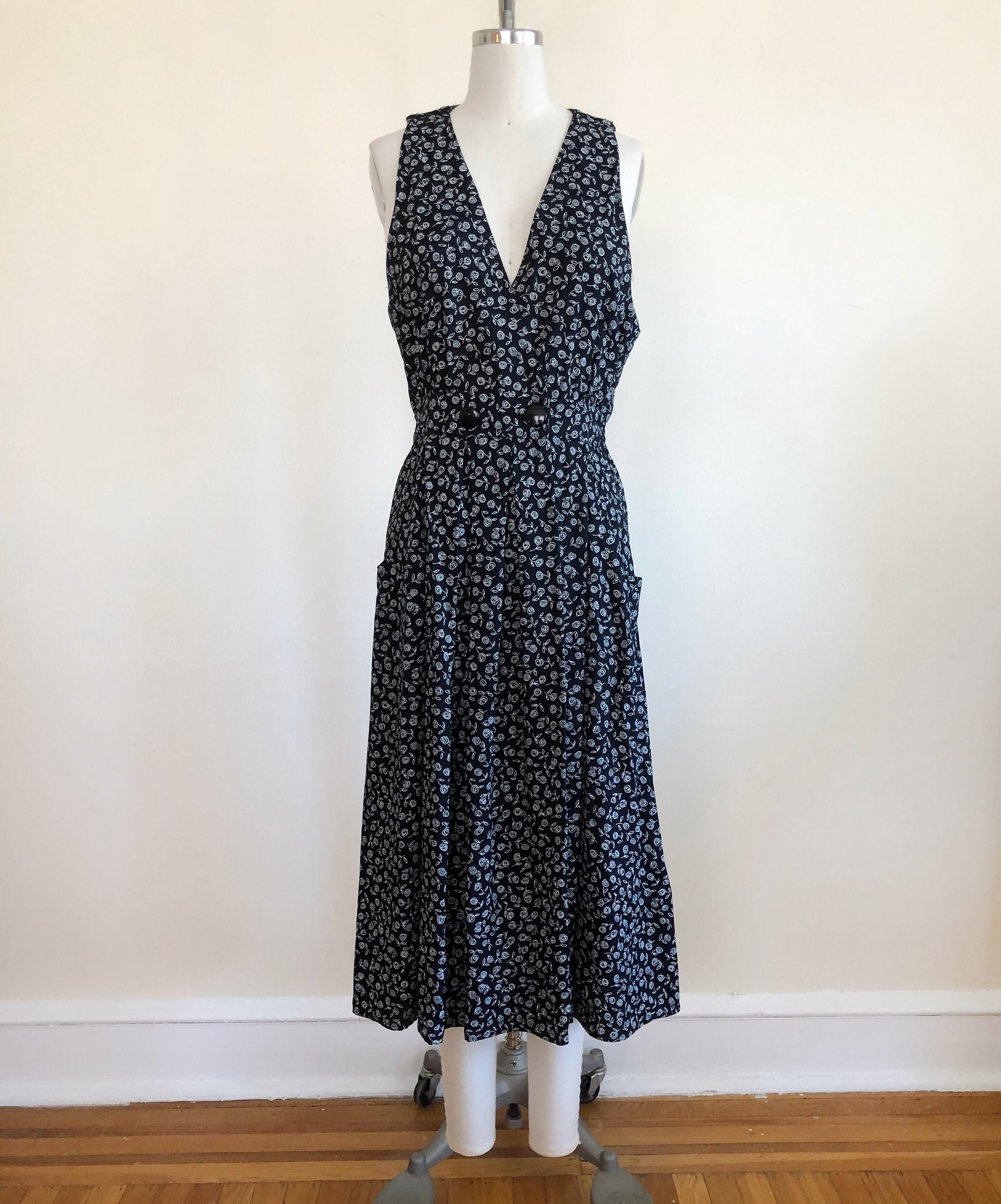black and white pinafore