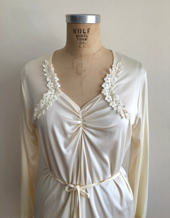 Cream-Colored Blouse with Floral Appliques and Wa… - image 2