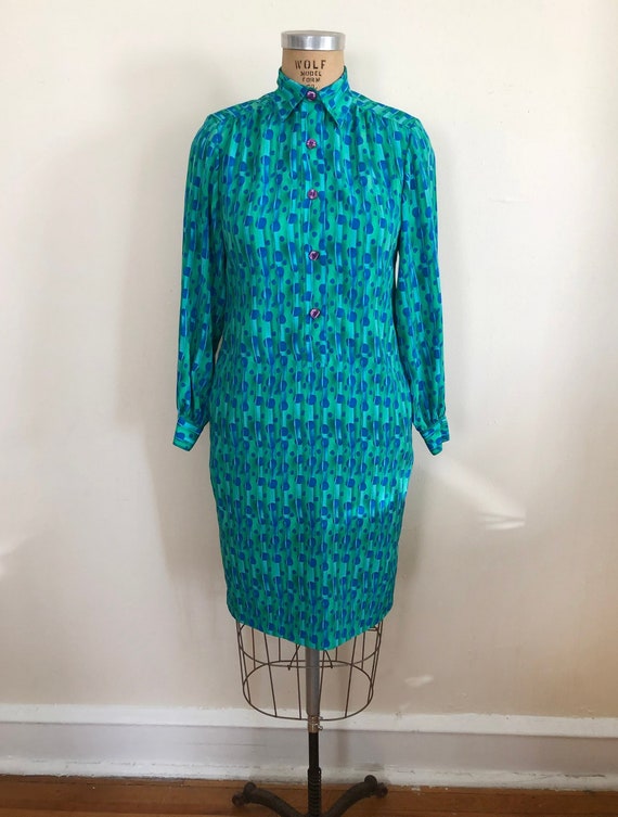 Bright Blue and Green Geometric Print Popover Shi… - image 1