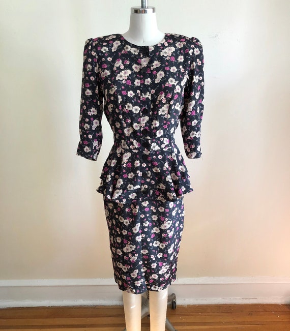 Black and Pink Floral Print Dress with Peplum - 19