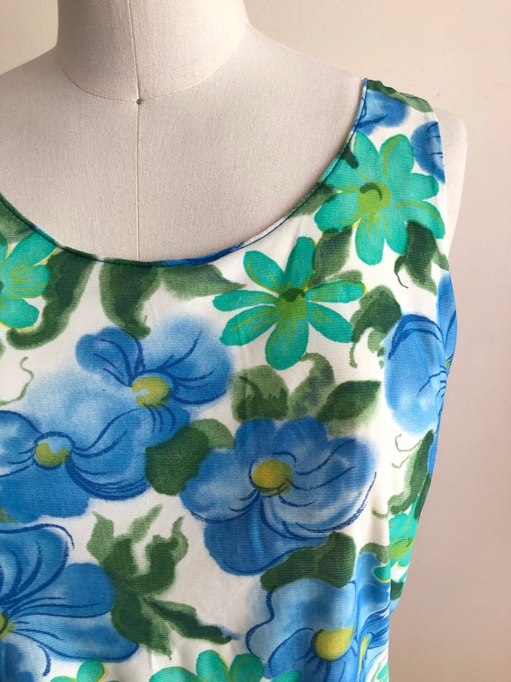 Sleeveless Blue Floral Top - 1960s - image 2