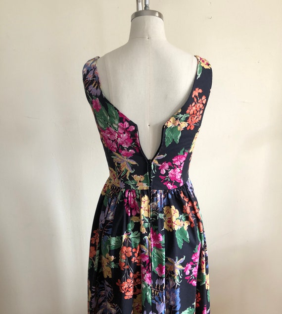 Laura Ashley Sleeveless Black Floral Print Dress … - image 4