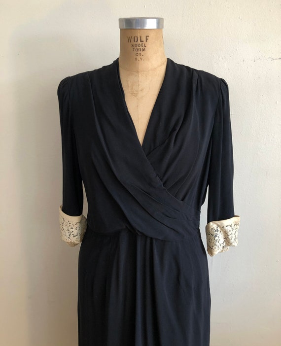 Black Crepe Surplice Dress with Lace Cuffs - 1940s - image 3