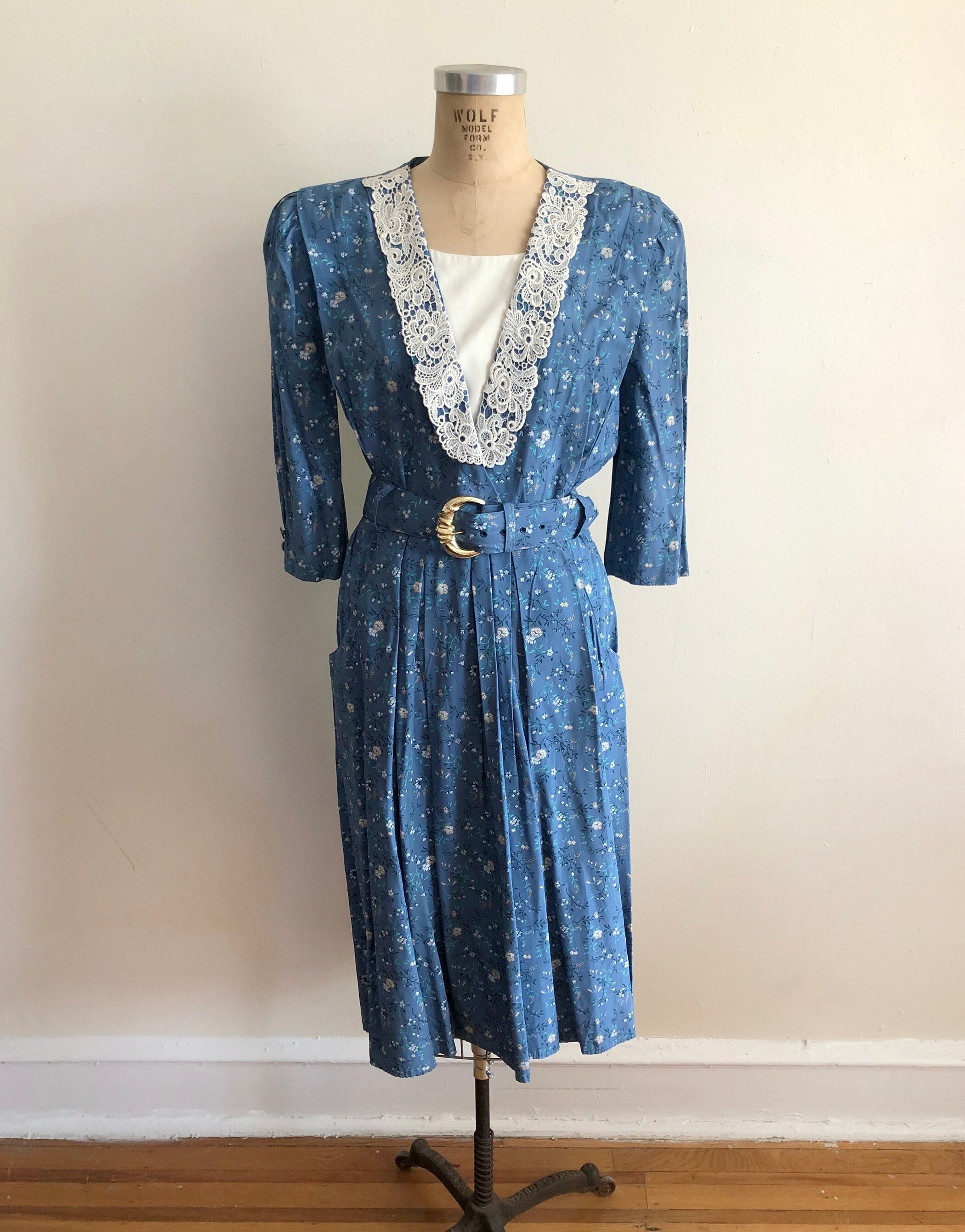 Blue and White Floral Print Dress with Belt - 1980s