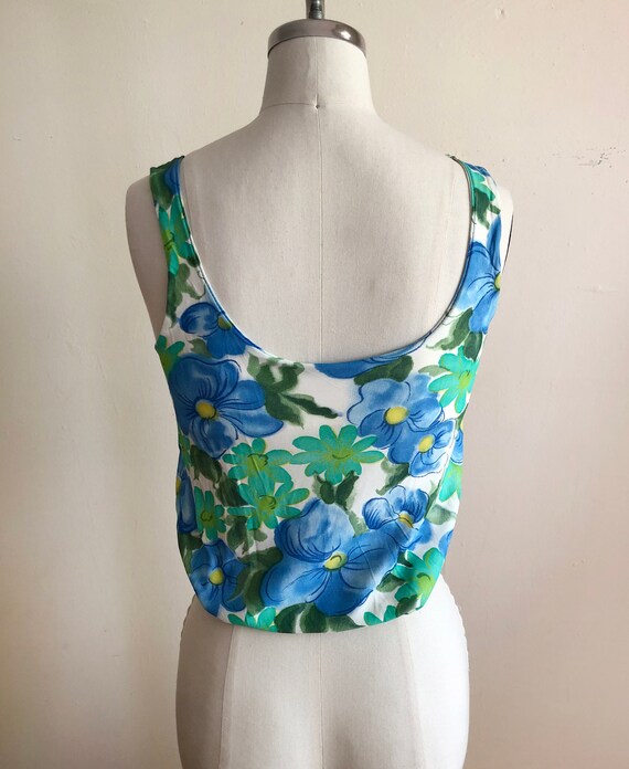 Sleeveless Blue Floral Top - 1960s - image 4