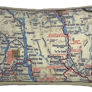 Kootenays vintage Map Pillow - LIVRAISON GRATUITE