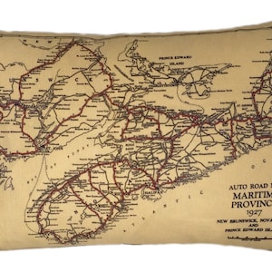 Coussin Vintage carte en Nouvelle-Écosse et au Nouveau-Brunswick - livraison gratuite