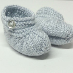 Knitted Baby Booties, Knit Baby Slippers, Baby Booties, Baby Shower Gift, Baby Booties Knit, Knitted Booties, 0-3 month Baby Gifts