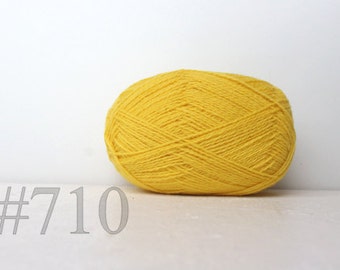 Double knit yarn, yellow WOOL yarn 100% knitting yarn - light yellow #710