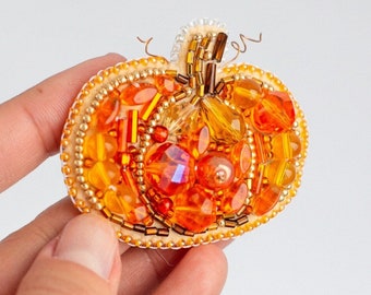 Beadwork kit for creating brooch Crystal Art "Pumpkin"