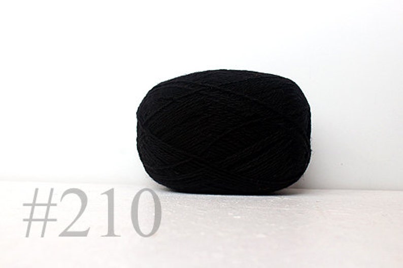 WOOL yarn 100%knitting yarn black 210 image 1