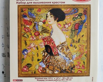 クロスステッチキット 1226 扇を持つ女性 G. クリムトの絵画を元にした