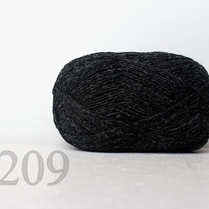 WOOL yarn 100%-knitting yarn - very dark grey # 209