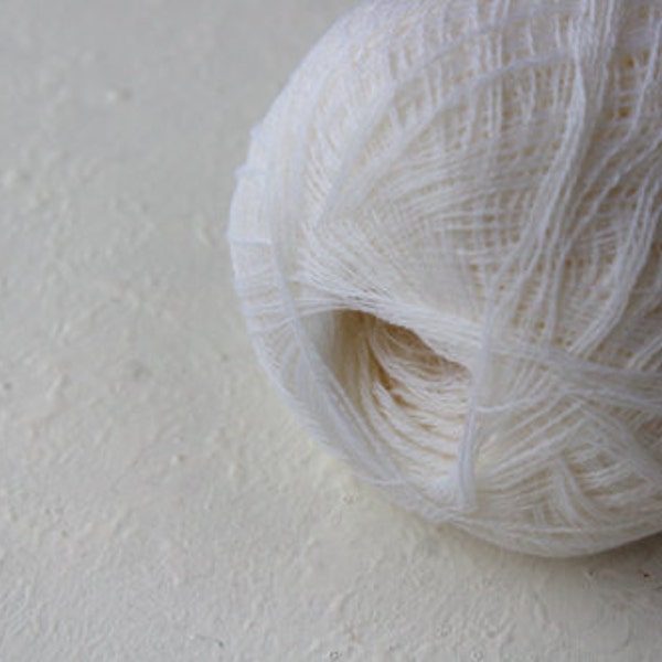 Fil de laine blanc toile d'araignée - fil pour châle haapsalu