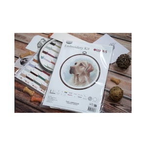 Labrador by Luca-s brand BC211 - Counted cross stitch kit with hoop
