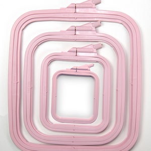 Pink Nurge plastic rectangular embroidery hoops imagem 1