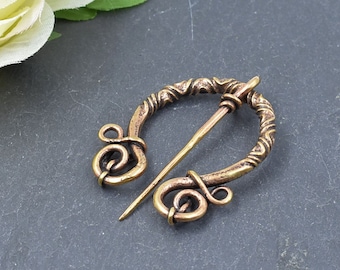 Viking ring brooch in Urnes style - Norse bronze fibula - Medieval robe clasp - Omega fibula
