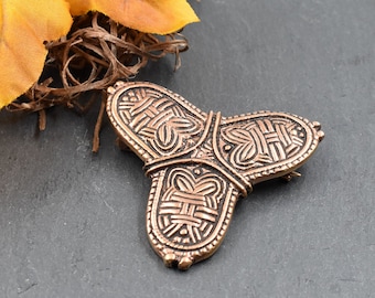 Viking triangle Brooch, Medieval cloverleaf Brooch, Viking Jewelry for  traditonel costume