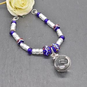 Wikinger Gotland Fibelkette mit Lampwork Perlen in blau und Silber von BELANAS SCHATZKISTE - Wikinger Schmuck - Wikinger Gehängekette