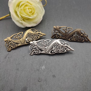 Celtic brooch with dog motif made of ZAMAK in 3 colors - pin for medieval garments - celtic jewelry by BELANAS SCHATZKISTE