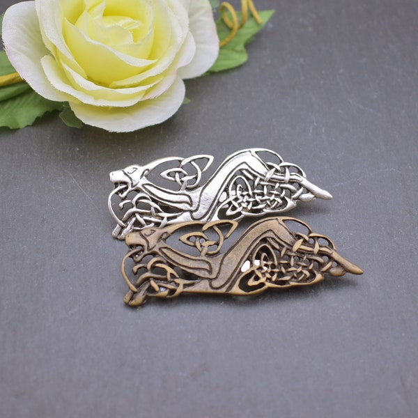 Celtic brooch with dog motif made of ZAMAK in 2 colors - robe pin for the Middle Ages - Celtic jewelry from BELANAS SCHATZKISTE