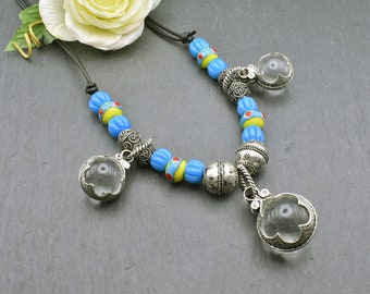 Collar Gotland en azul y amarillo - Cuentas de vidrio vikingas hechas a mano con esferas Gotland - Collar de cuentas de vidrio de BELANAS SCHATZKISTE