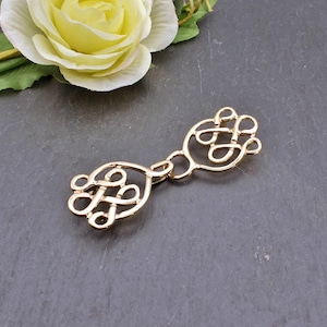 Celtic cloak clasp in a Celtic knot pattern – double-sided clasp with a braided knot – medieval fastener for sewing on
