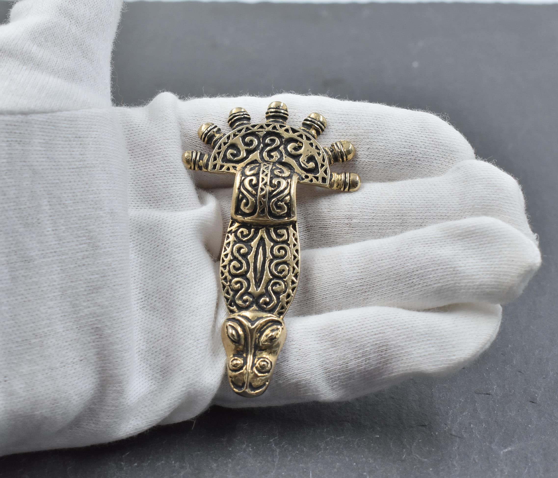 Frankish Bronze Bow Brooch 6th 7th Century Germanic / Etsy UK