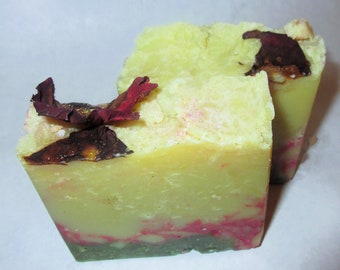 Organic Rosebud Shampoo Bar, Vegan, Palm Free, Solid Shampoo, shiny hair