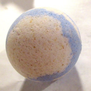 Arctic Mermaid Bath Bomb, Organic Bath Bomb, Natural Bath bomb, Spa Bath Bomb, Aroma Therapy bath, Bath Treats, Gift for her, Gift for him.