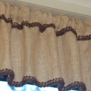 Natural burlap valance custom height, with crochet jute trim in brown, green, white, black etc. Cottage chic window treatment, made to order