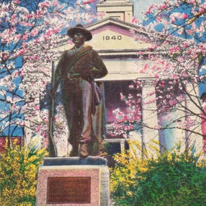 Winchester, Virginie Carte postale Monument au soldat confédéré Palais de justice du comté de Frederick, vers 1950