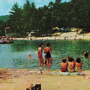 Beckley, Virginie-Occidentale Carte postale Plage et bâtiment de loisirs Little Beaver Park Vers 1957