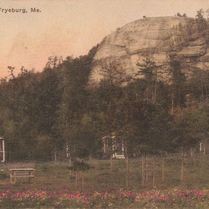 Carte postale de Fryeburg, Maine Jockey Cap Cottages colorée à la main, PM 1927