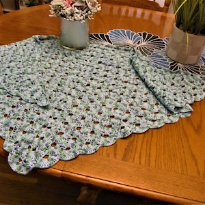Crochet virus shawl