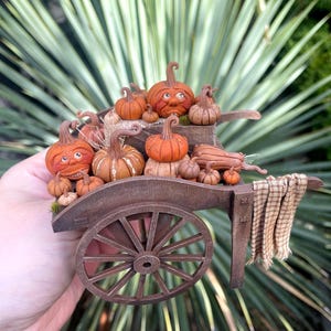 1:12th Scale Pumpkin Cart