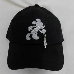 Run Disney Mickey Running Hat Cap It Comes With A Removable Running Shoe Charm Or Choose A Charm From The 2nd Pic. image 3