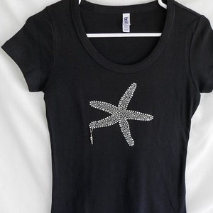 Starfish Womens Rhinestone T-Shirt.   It Comes With A Removable Shell Charm Or Choose A Charm From The 2nd Pic.   Beach Sailor Boater Bling