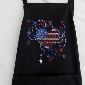 Women's 4th Of July Apron   Bling Heart And Fireworks   It Comes With A Removable Star & Spatula Charm Or Choose A Charm From The 2nd Pic