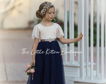 Blumenmädchen Kleid, Boho Blumenmädchen Kleid, rustikales Blumenmädchen Kleid, Boho Blumenmädchen Kleid aus Spitze, Mädchenkleid, Mädchenkleider, Kleinkind