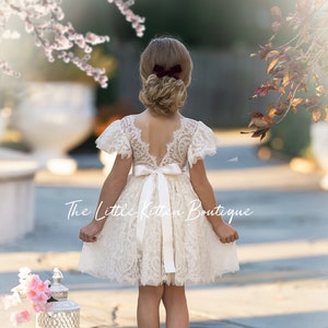 Flower girl dress, Bohemian Flower Girl Dress, rustic flower girl dress, boho flower girl dress, lace flower girl dress, boho wedding dress