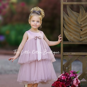 Flower girl dress, Bohemian Flower Girl Dress, rustic flower girl dress, boho flower girl dress, lace flower girl dress, boho wedding dress