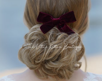 Girls Hair Bows, Baby headbands, Baby girl headband, headband, velvet bow, nylon headbands, Newborn headband, Infant Headband, Hair bows