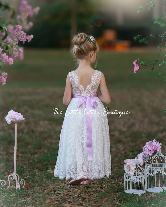 White lace flower girl dress, bohemian flower girl dress, boho wedding dress, Floral flower girl dress for spring and summer wedding